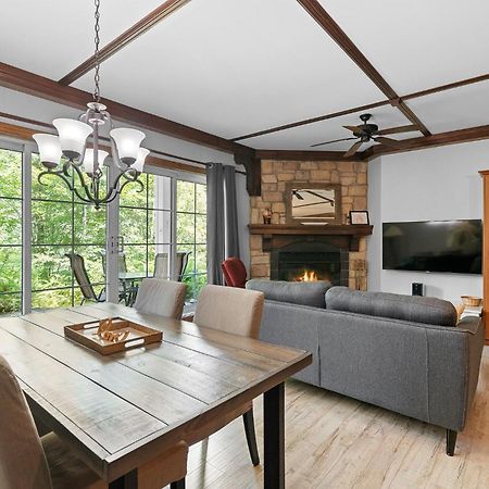 Les Manoirs Wpool & Hot Tub Near Village 120-7 蒙特朗布朗 外观 照片